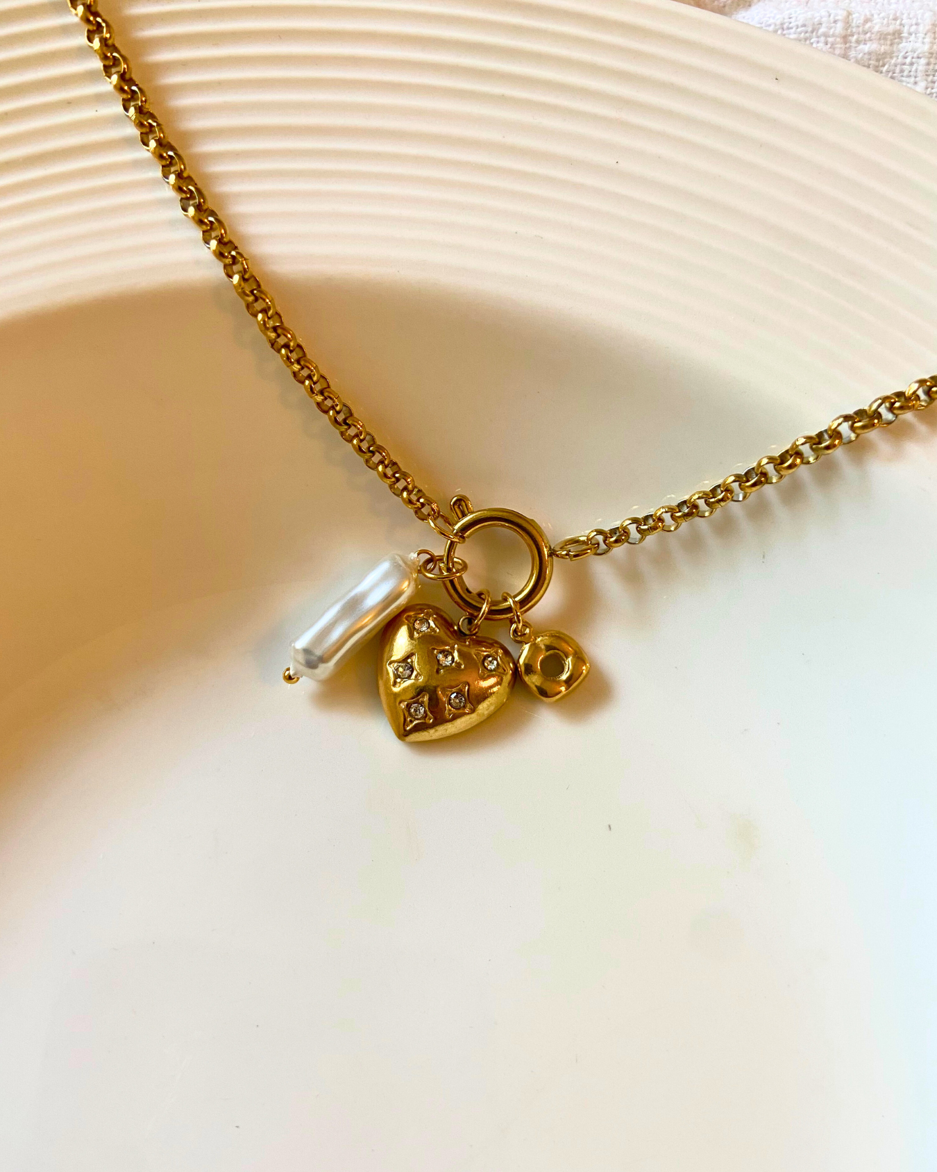 Amour Charm Necklace 18K Gold Plated