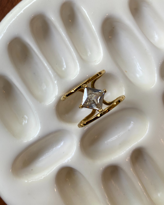 Charlotte Ring- Adjustable