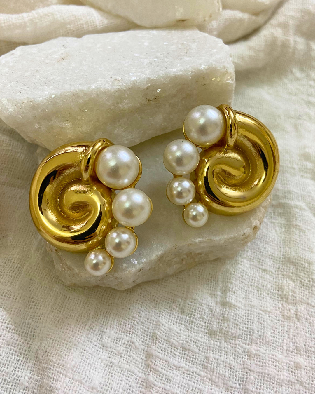 Pearl Spiral Earrings 18K Gold Plated