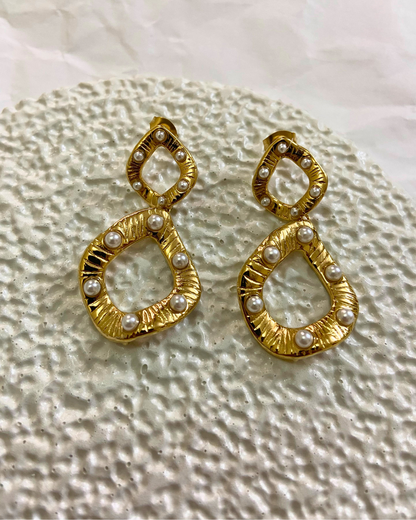 Alizeh Pearl Earrings 18K Gold Plated