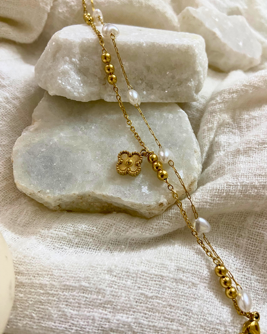 Pearl and Hearts Bracelet