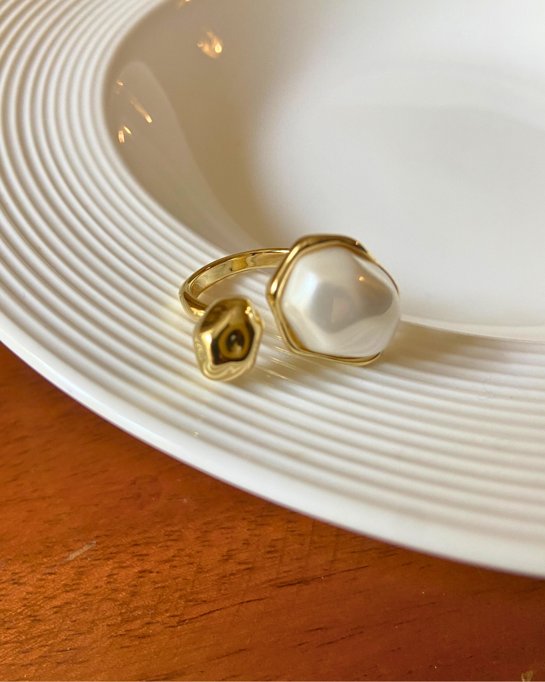 Cosmo Pearl Ring (Adjustable)- 18K Gold Plated