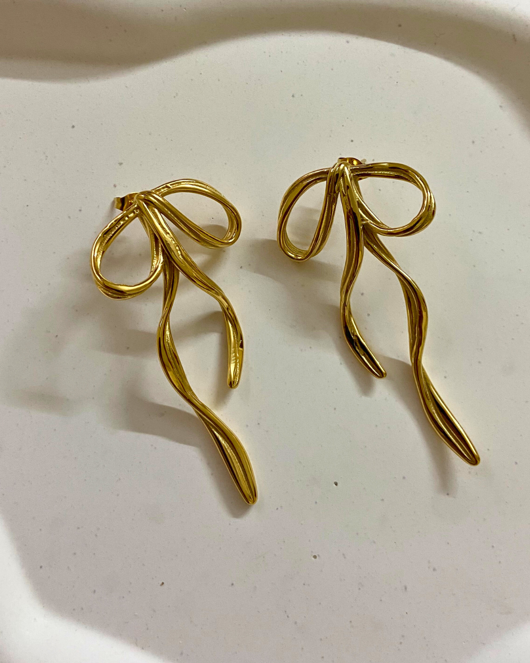 Knotty Bow Earrings 18K Gold Plated