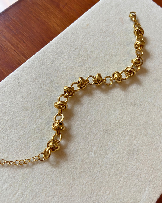 Noira Chain Bracelet- 18K Gold Plated