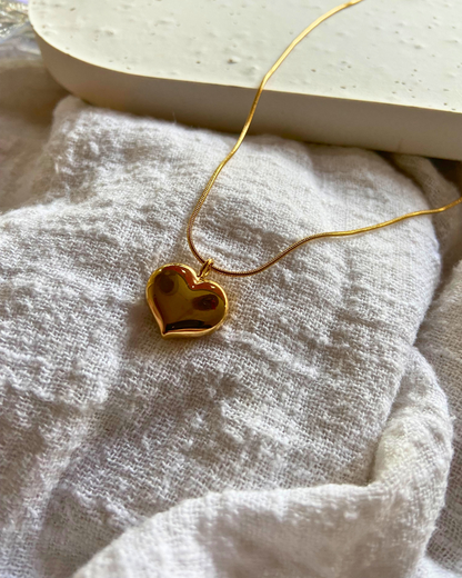 Bella Heart Necklace 18K Gold Plated