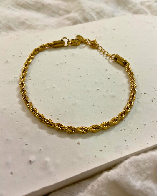 Mia Braids Bracelet 18K Gold Plated