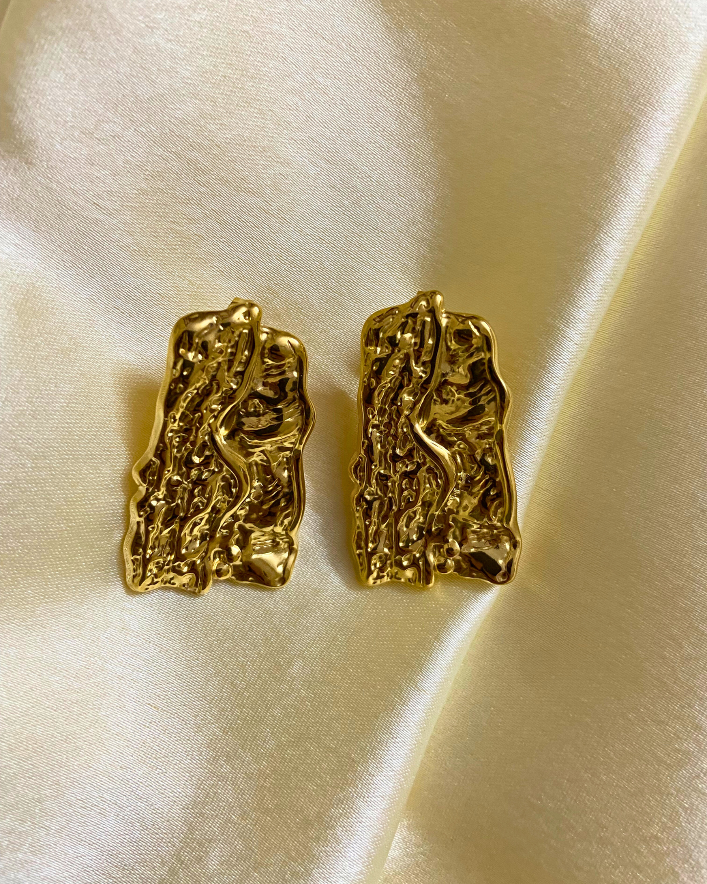Golden Chunk Earrings 18K Gold Plated