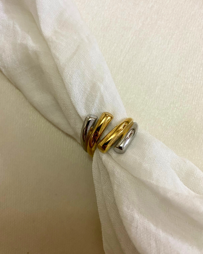 Meridia Dual Toned Ring- Slightly Adjustable