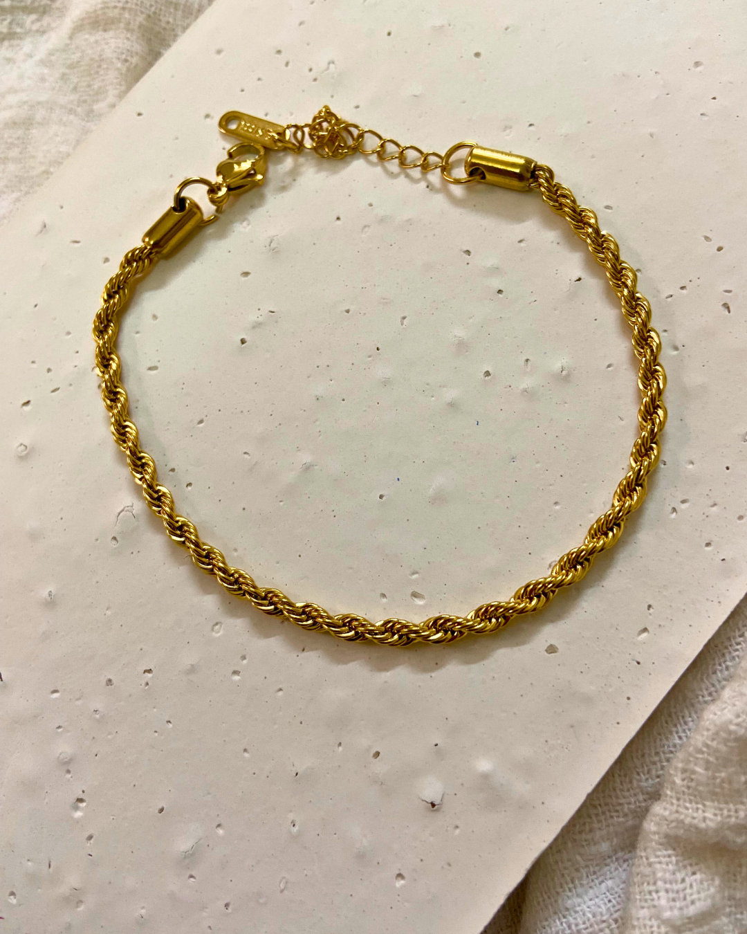 Mia Braids Bracelet 18K Gold Plated