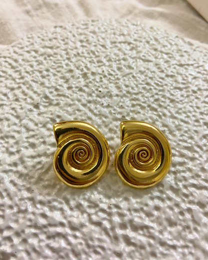 Beachy Swirl Earrings 18k Gold Plated