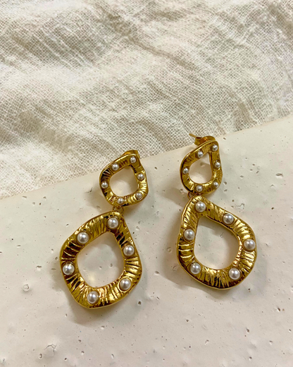 Alizeh Pearl Earrings 18K Gold Plated