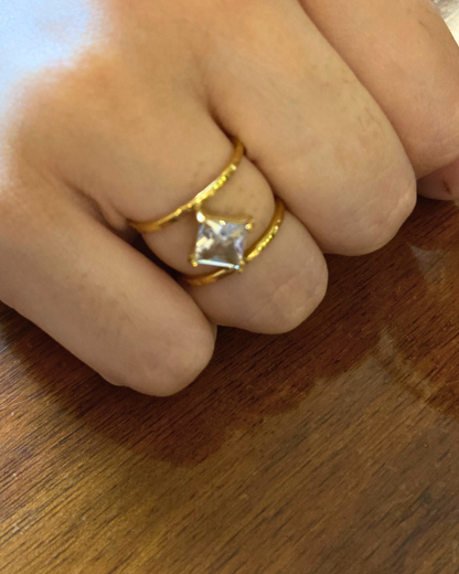 Charlotte Ring- Adjustable