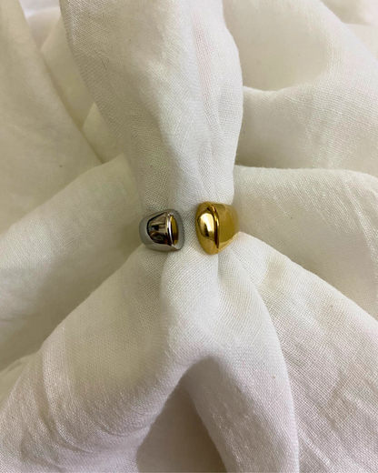 Solvane Dual Toned Ring- Slightly Adjustable