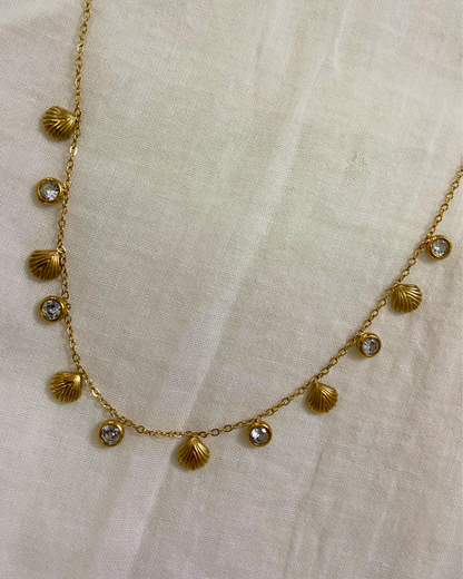 Shell Spark Necklace- 18K Gold Plated