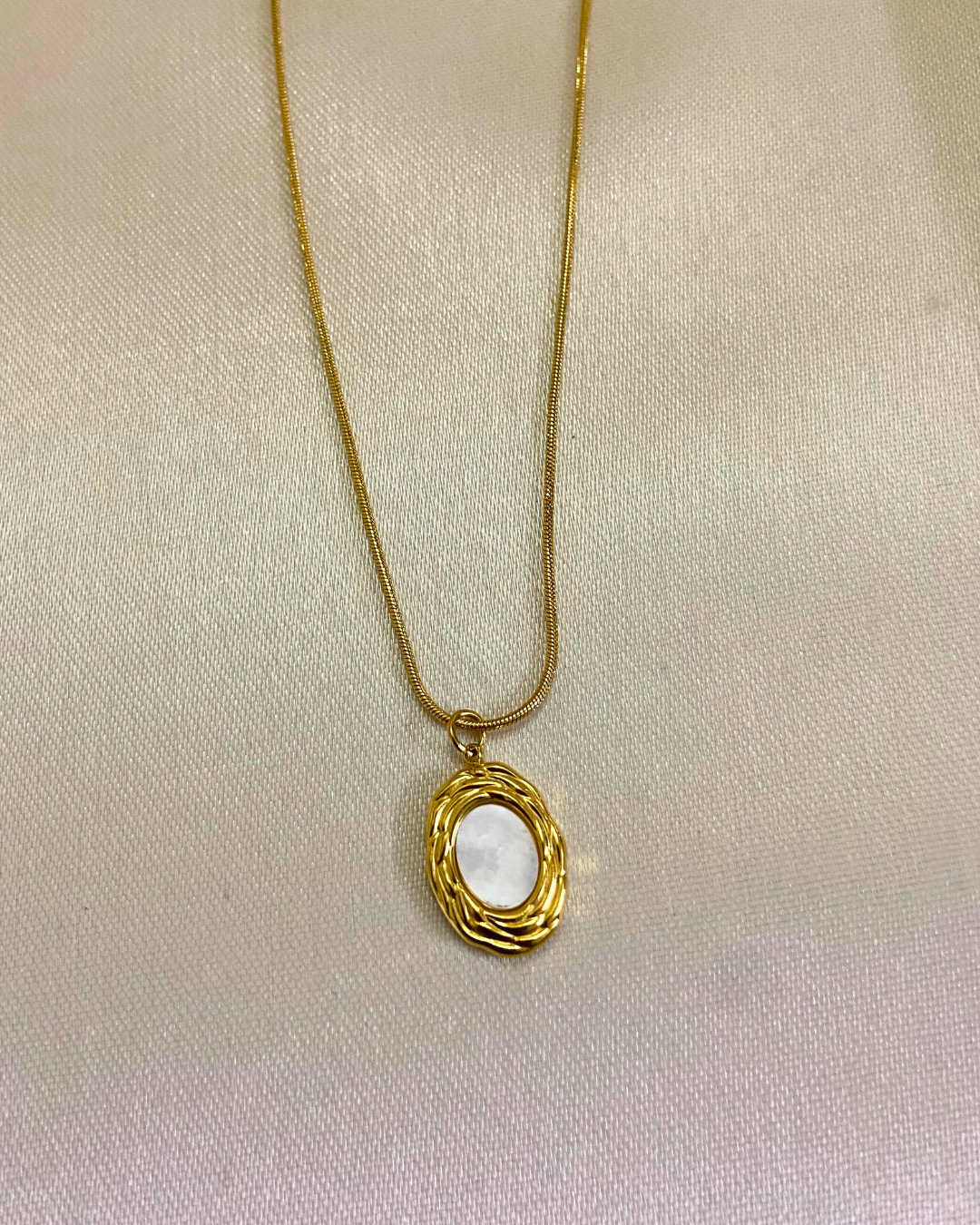 Vintage Moon Necklace- 18K Gold Plated